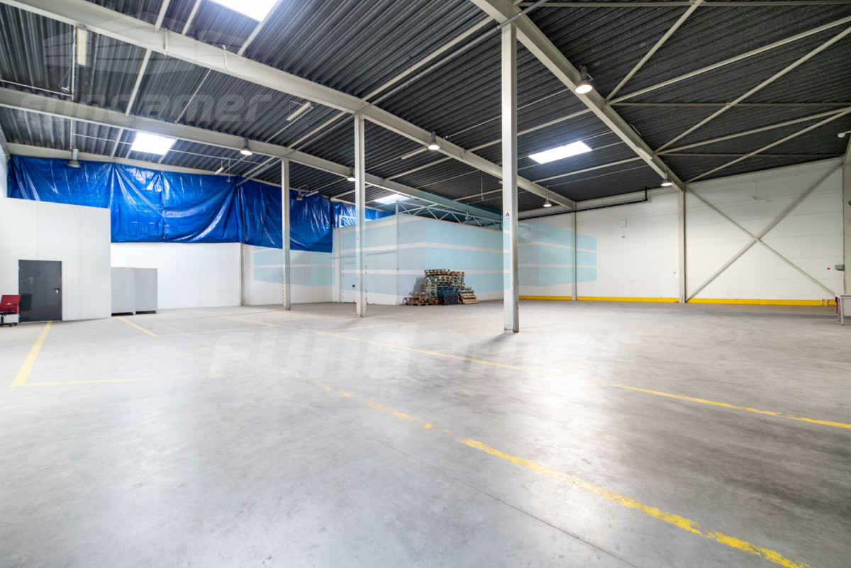 Komercyjny na wynajem