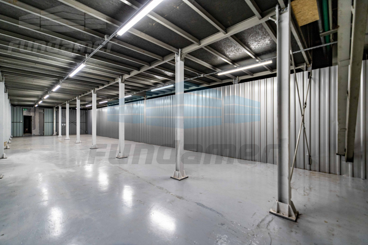 Komercyjny na wynajem