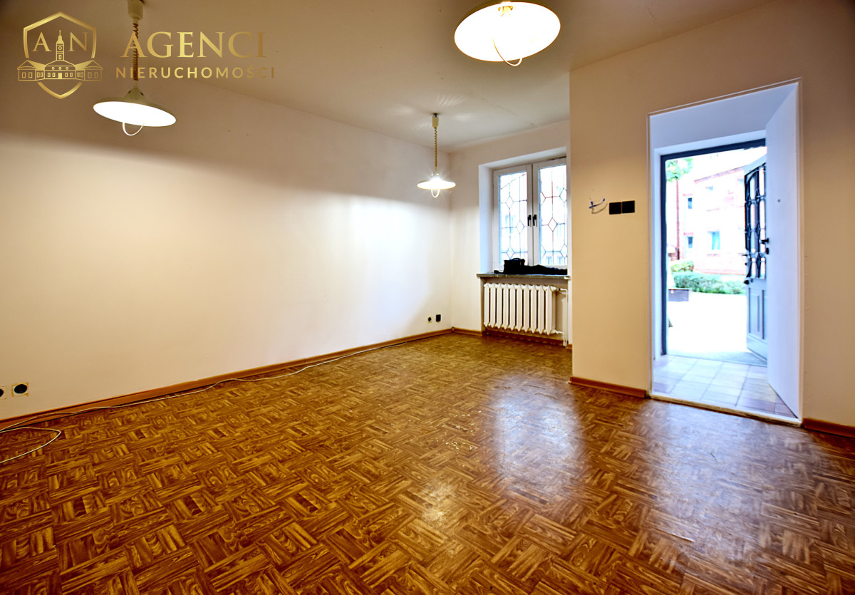 Komercyjny na wynajem