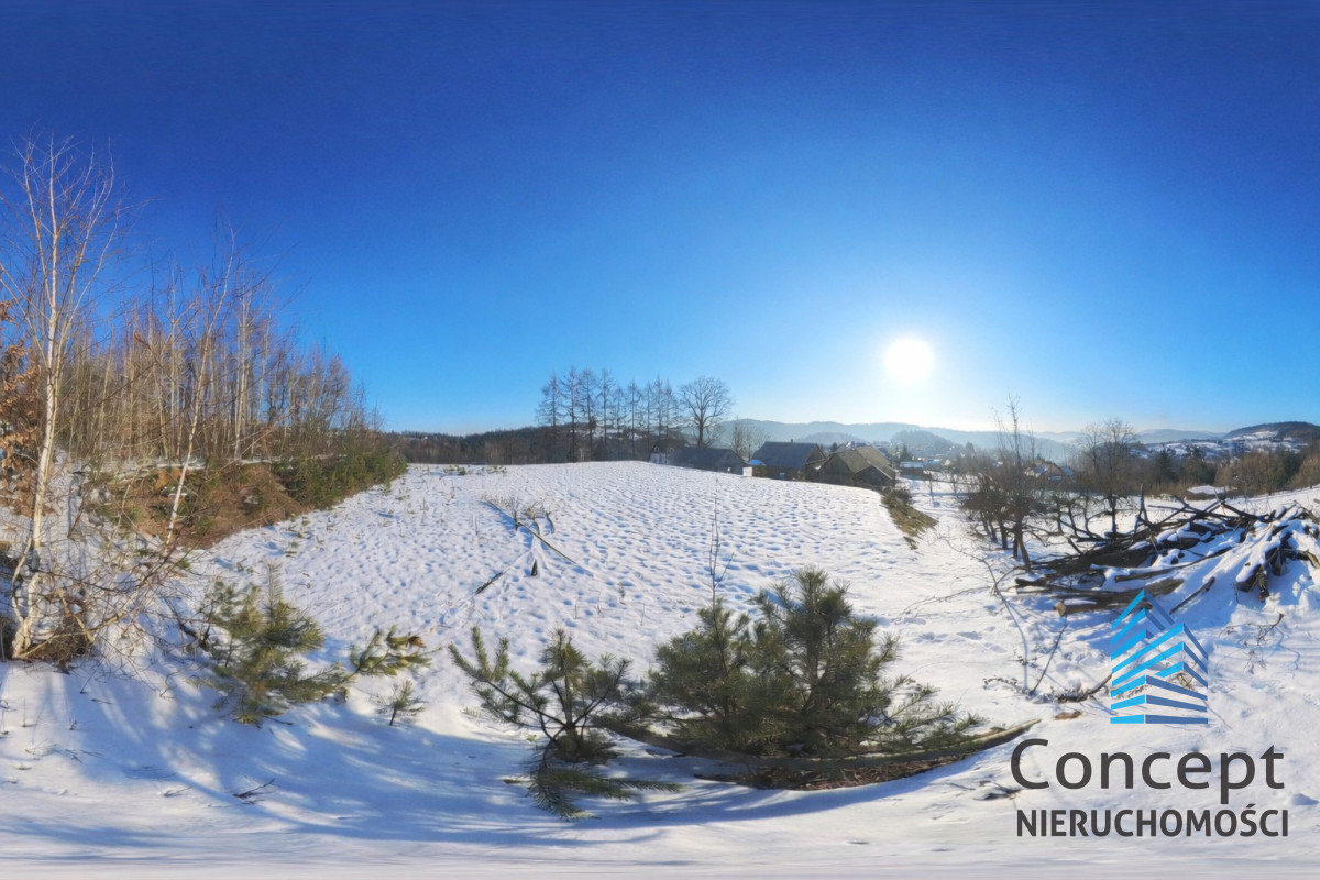 Działka na sprzedaż