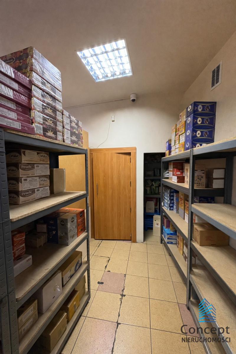 Komercyjny na sprzedaż