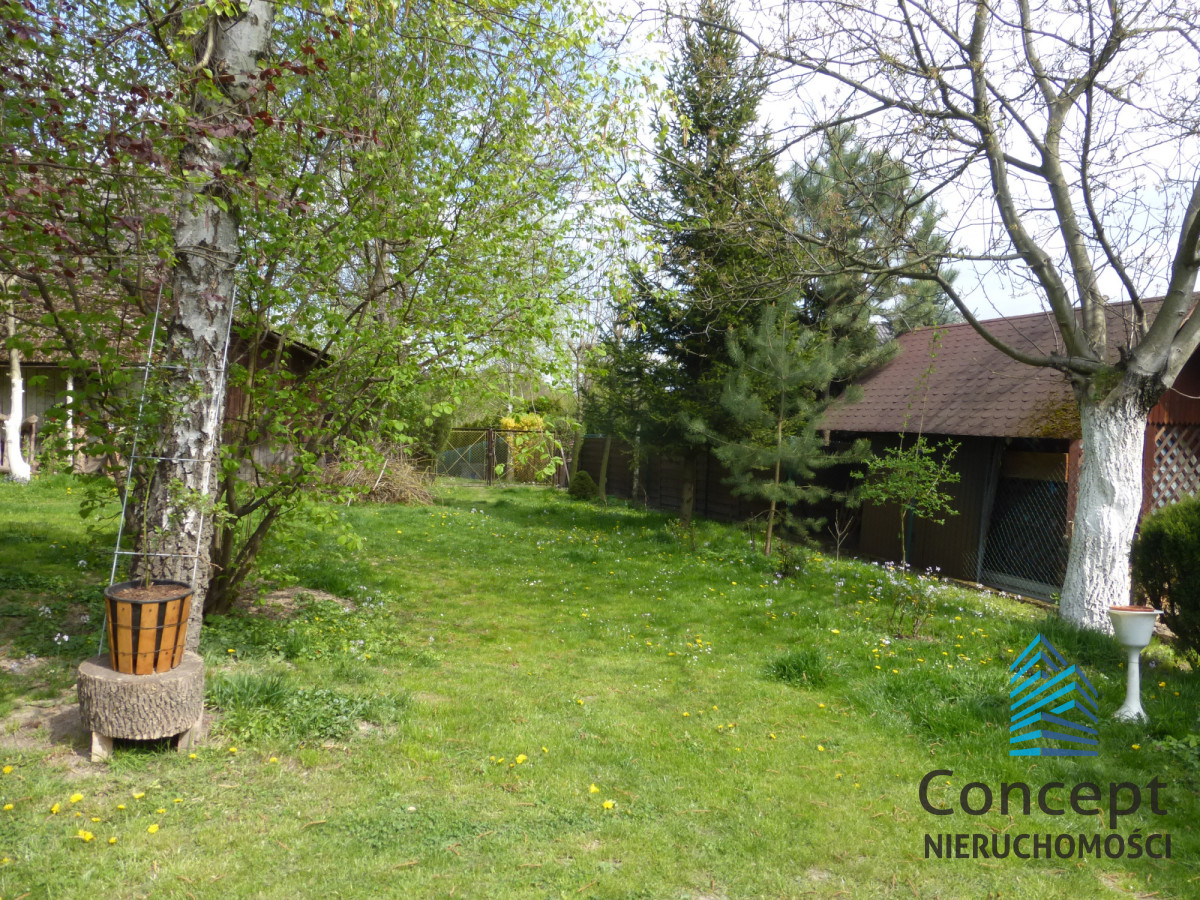 Działka na sprzedaż