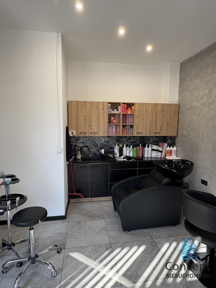 Komercyjny na sprzedaż