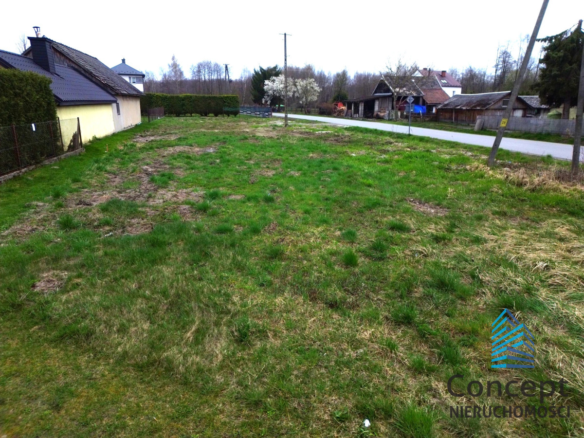 Działka na sprzedaż