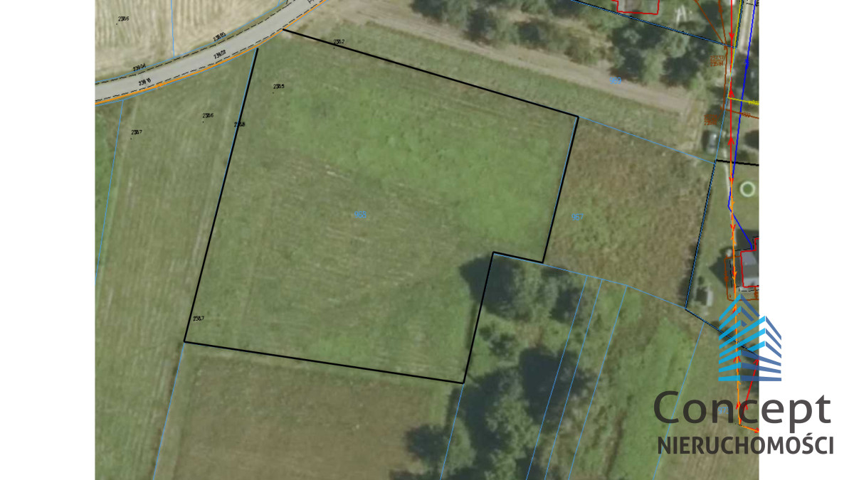 Działka na sprzedaż