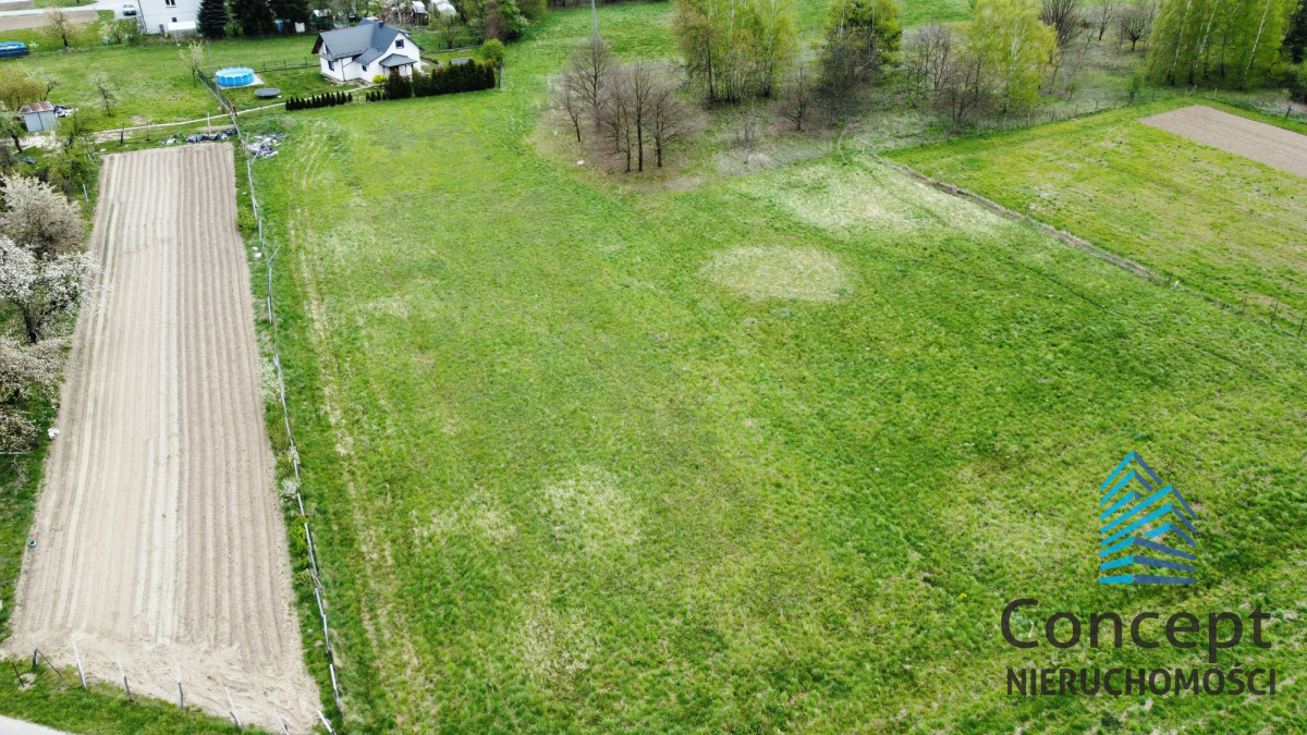 Działka na sprzedaż