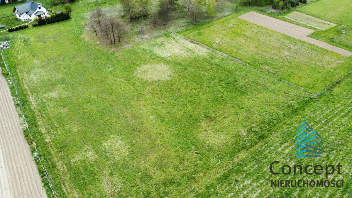 Działka na sprzedaż