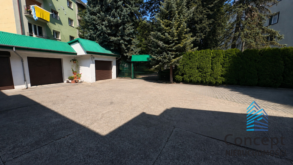 Komercyjny na wynajem