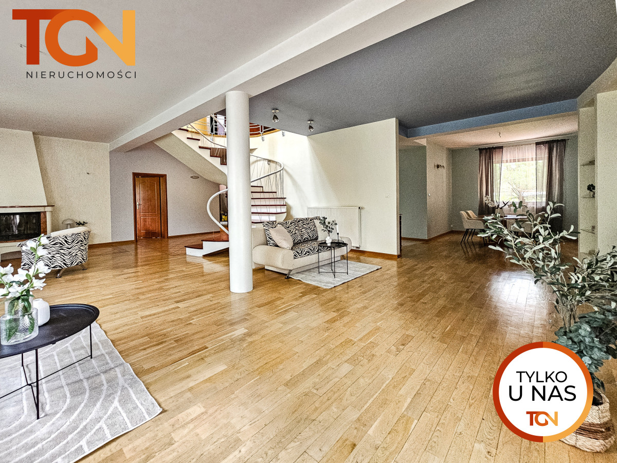 Komercyjny na sprzedaż