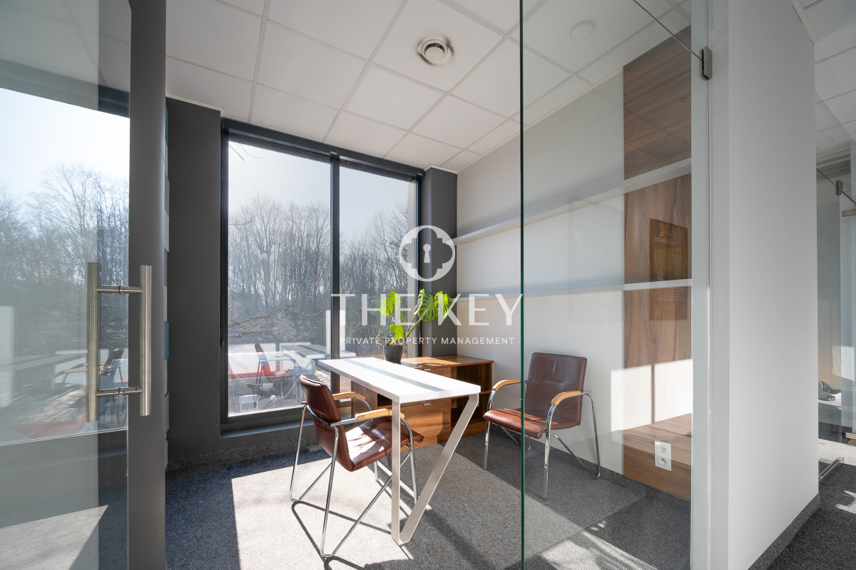 LOKAL BIUROWY W&nbsp;BUDYNKU HEXAGON | PODGORZE