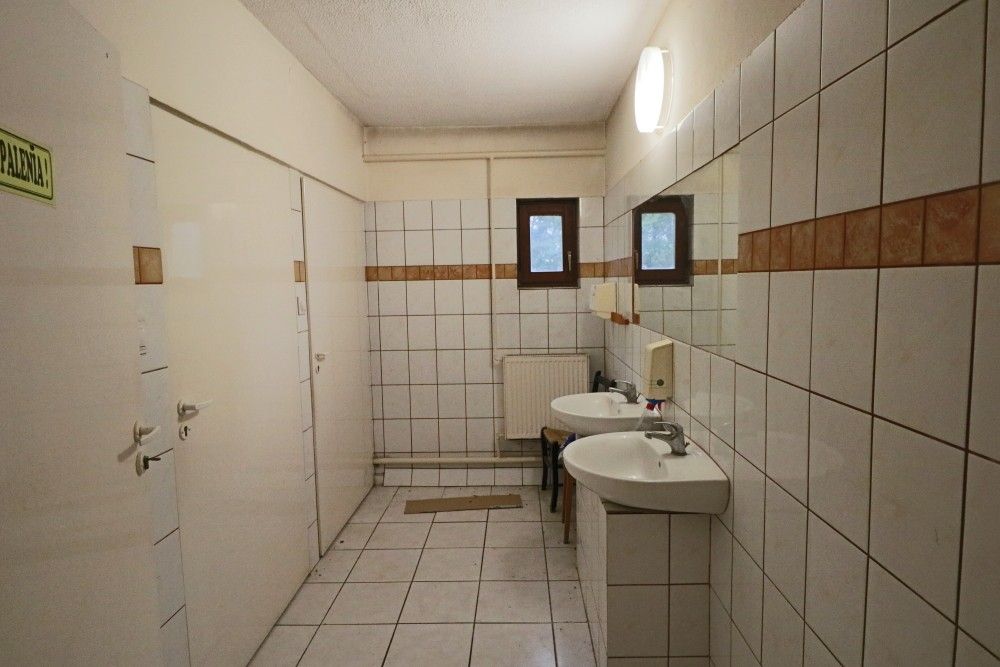 Komercyjny na sprzedaż