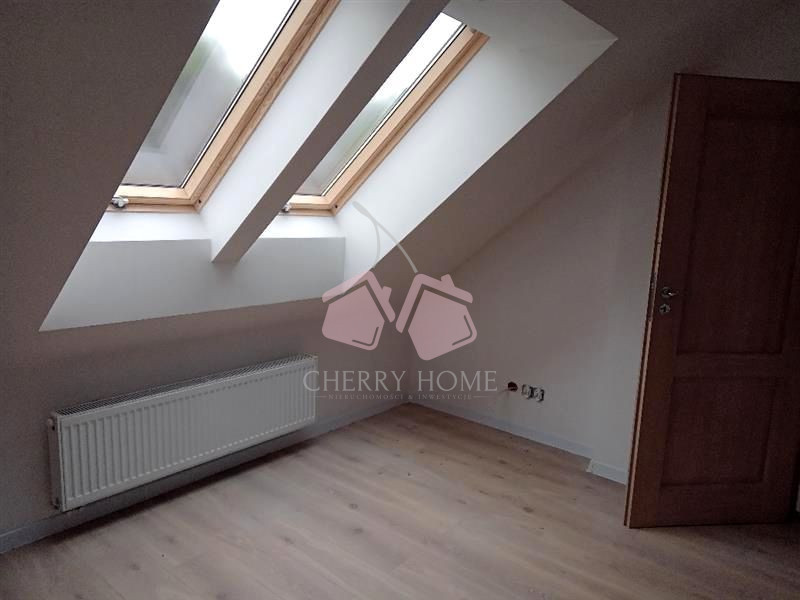 Siedlisko ze stawem i stodołą nowy dom