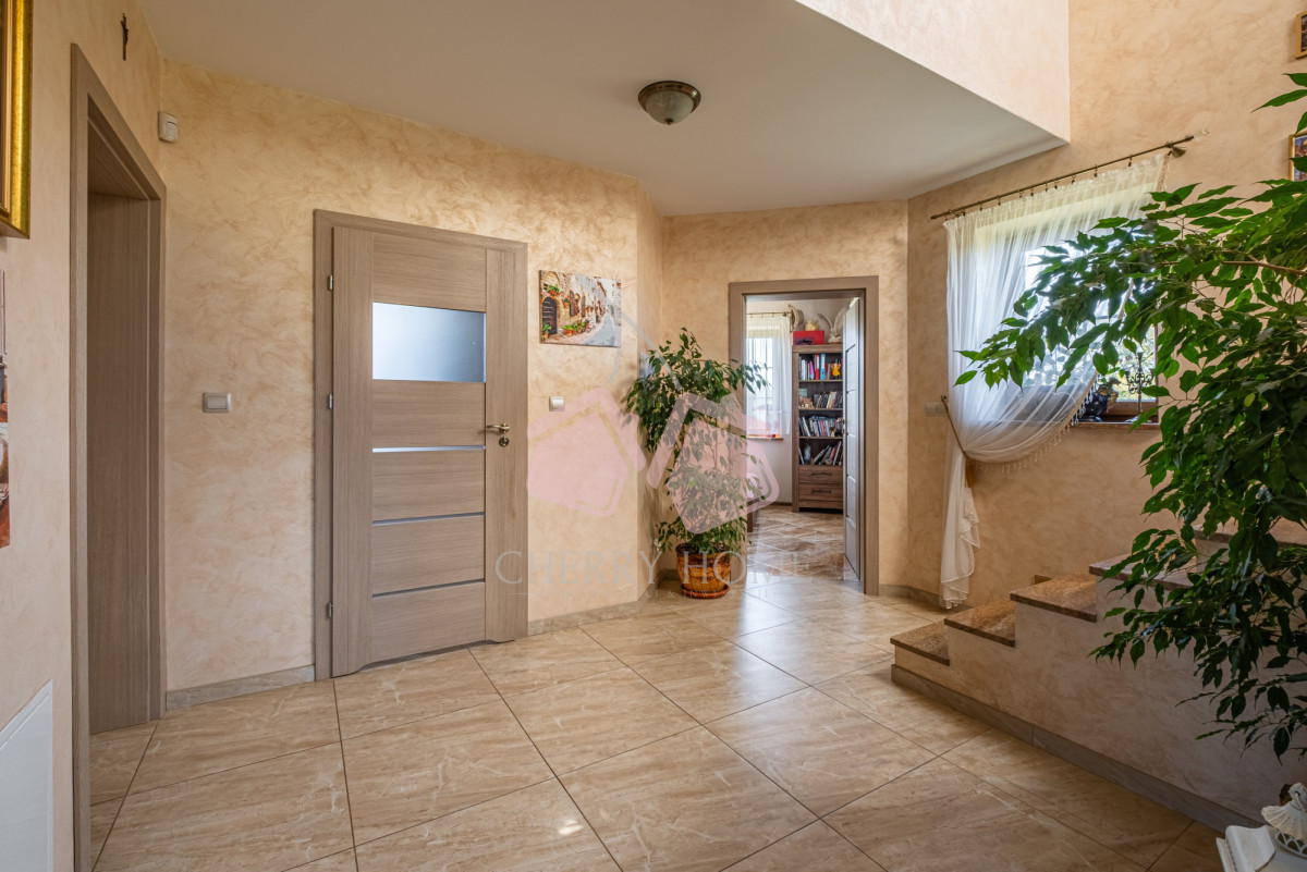 OKAZJA | Oryginalny DOM ze STAWEM | Duża DZIAŁKA