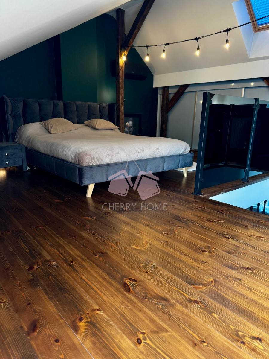 Wyjątkowe dwupoziomowe mieszkanie z taras na dachu