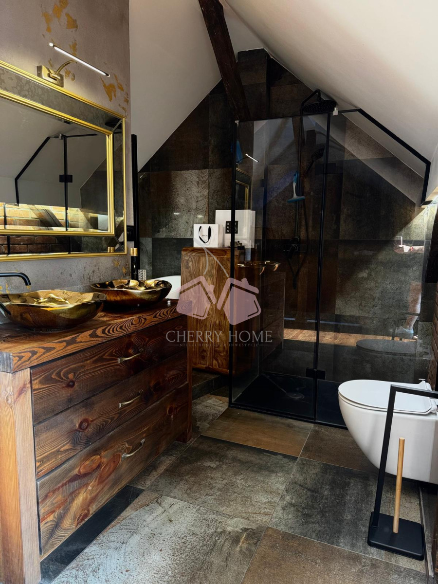 Wyjątkowe dwupoziomowe mieszkanie z taras na dachu