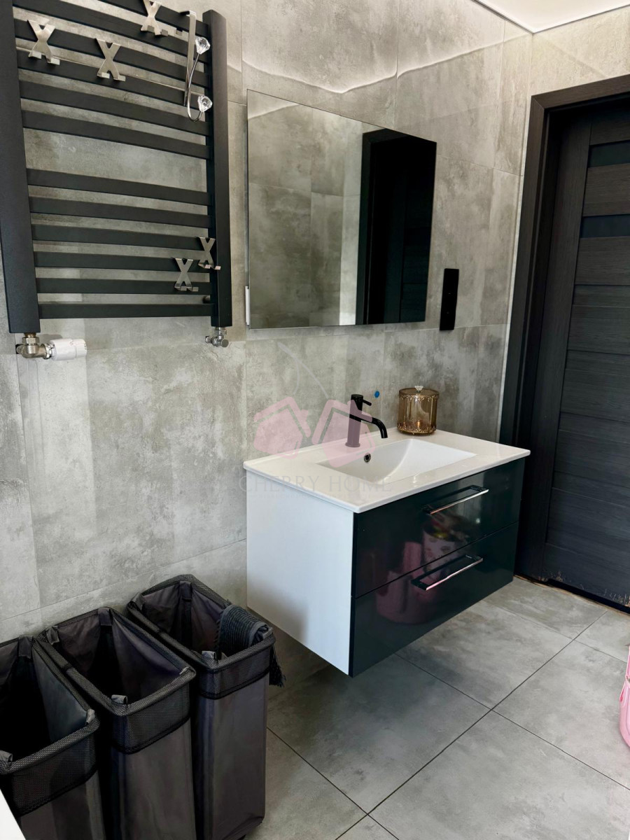 Wyjątkowe dwupoziomowe mieszkanie z taras na dachu