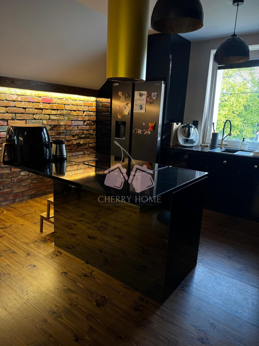 Wyjątkowe dwupoziomowe mieszkanie z taras na dachu