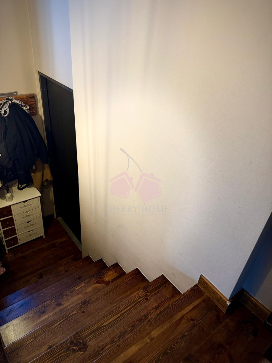 Wyjątkowe dwupoziomowe mieszkanie z taras na dachu