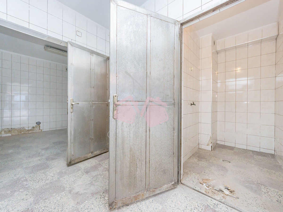 Wielofunkcyjna nieruchomość w samym CENTRUM NDG