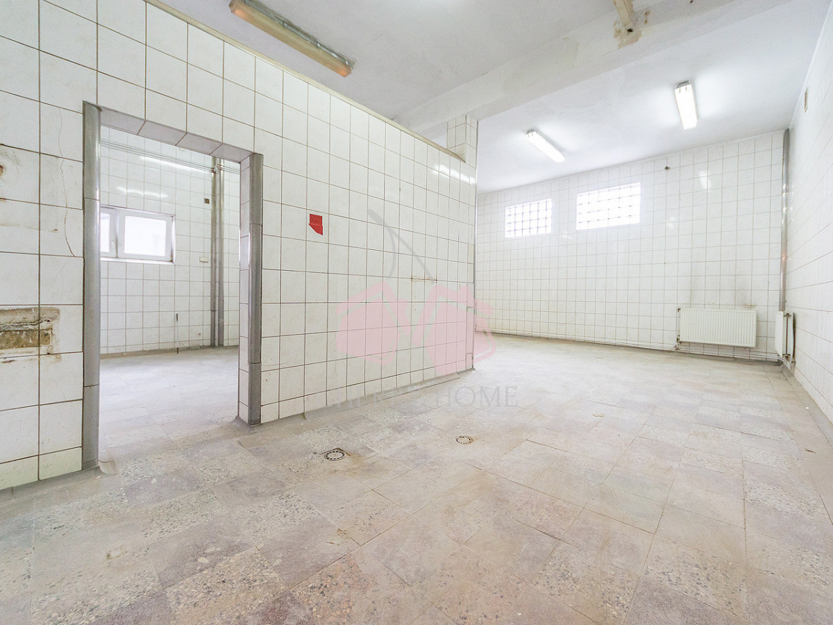 Wielofunkcyjna nieruchomość w samym CENTRUM NDG