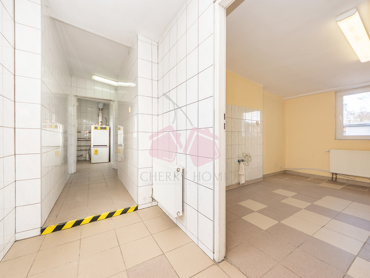 Wielofunkcyjna nieruchomość w samym CENTRUM NDG