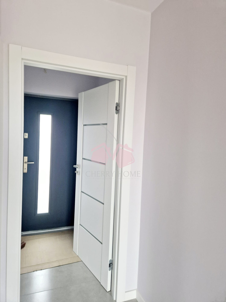 Wygodny dom na strzeżonym osiedlu tanie utrzymanie