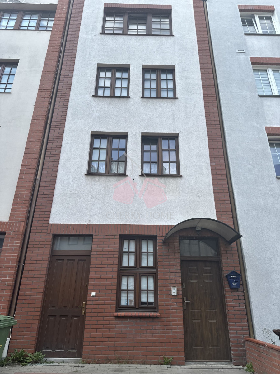 Zyskowna kamienica z lokalem i tarasem w Elblągu