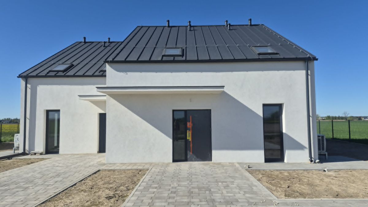 Dom na sprzedaż