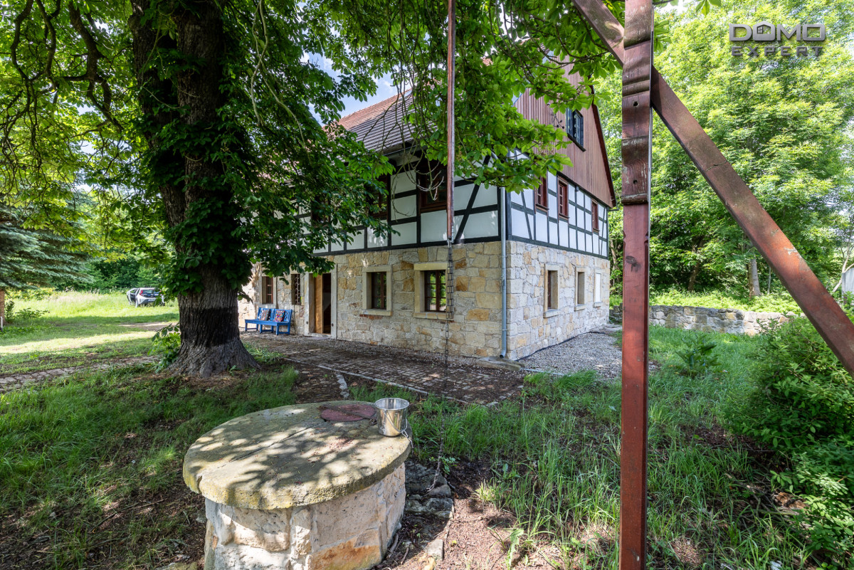 Dom na sprzedaż