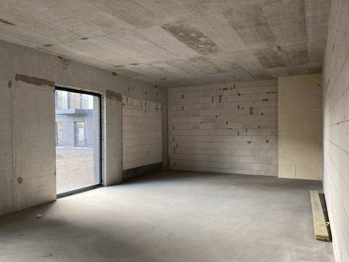 Homest - Duży lokal z placem zabaw przy metro Mińska