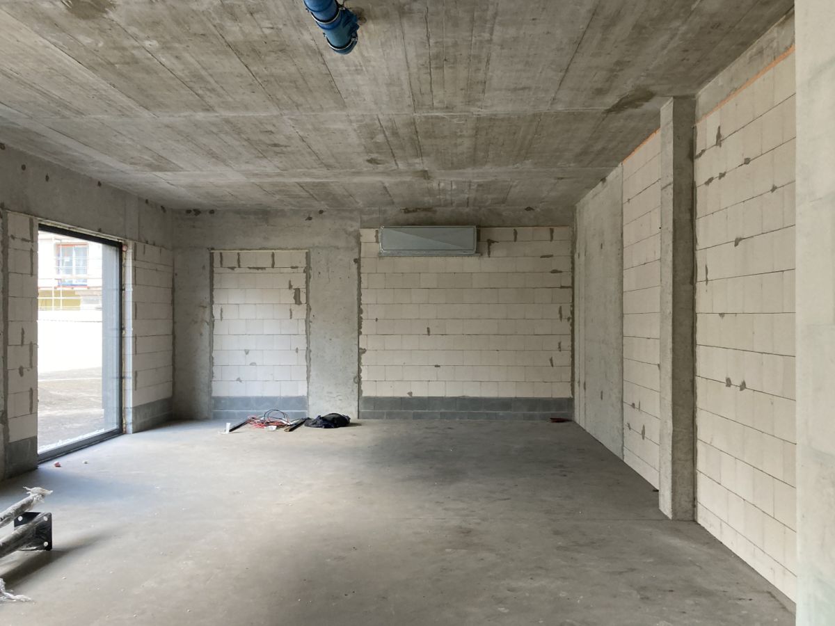 Homest - Duży lokal z placem zabaw przy metro Mińska