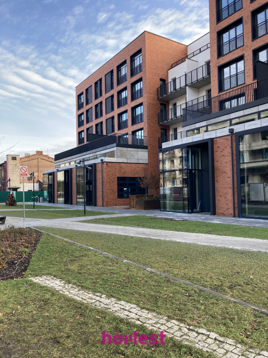 Homest - Biuro z antresolą – Bezpośrednio od właściciela!