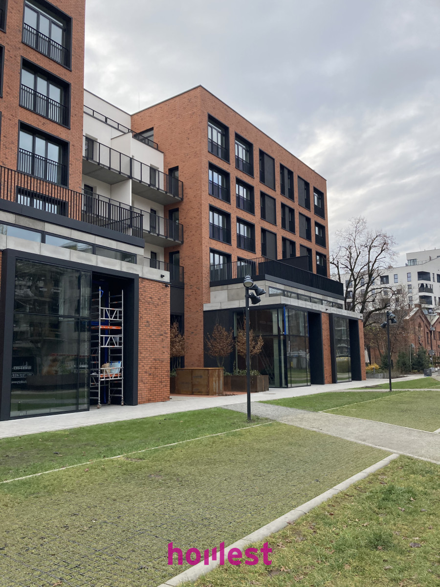 Homest - Biuro z antresolą – Bezpośrednio od właściciela!