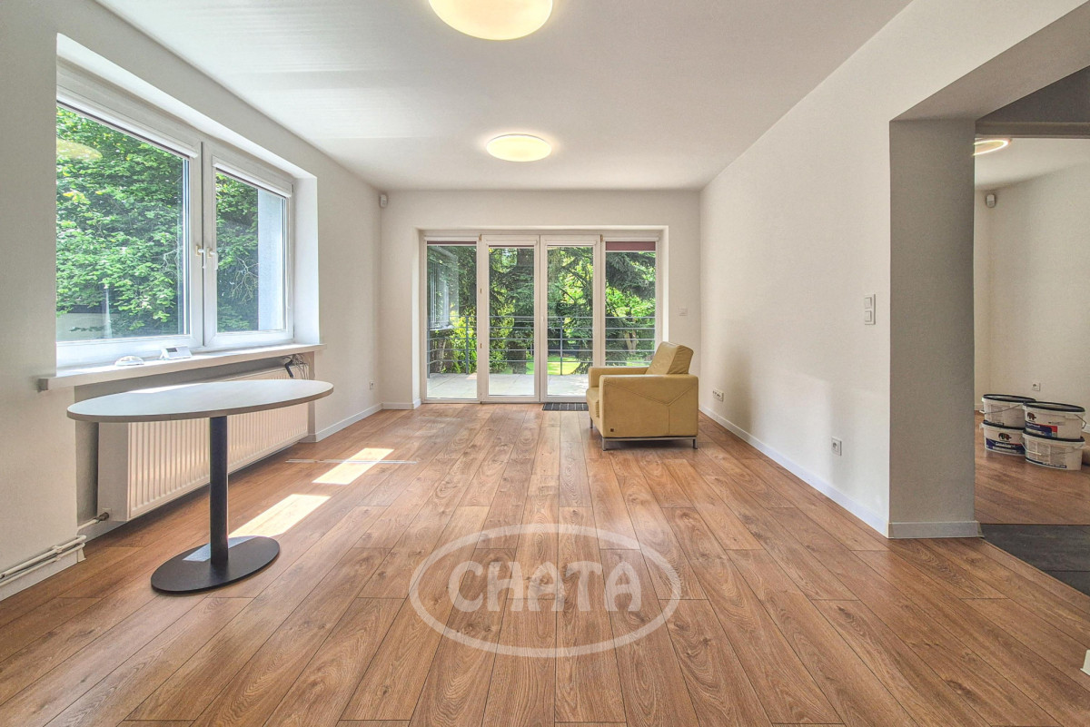 Komercyjny na wynajem