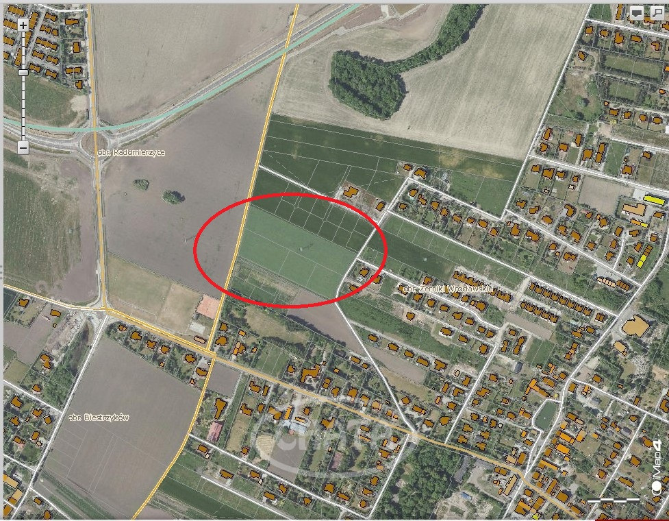 Działka na sprzedaż