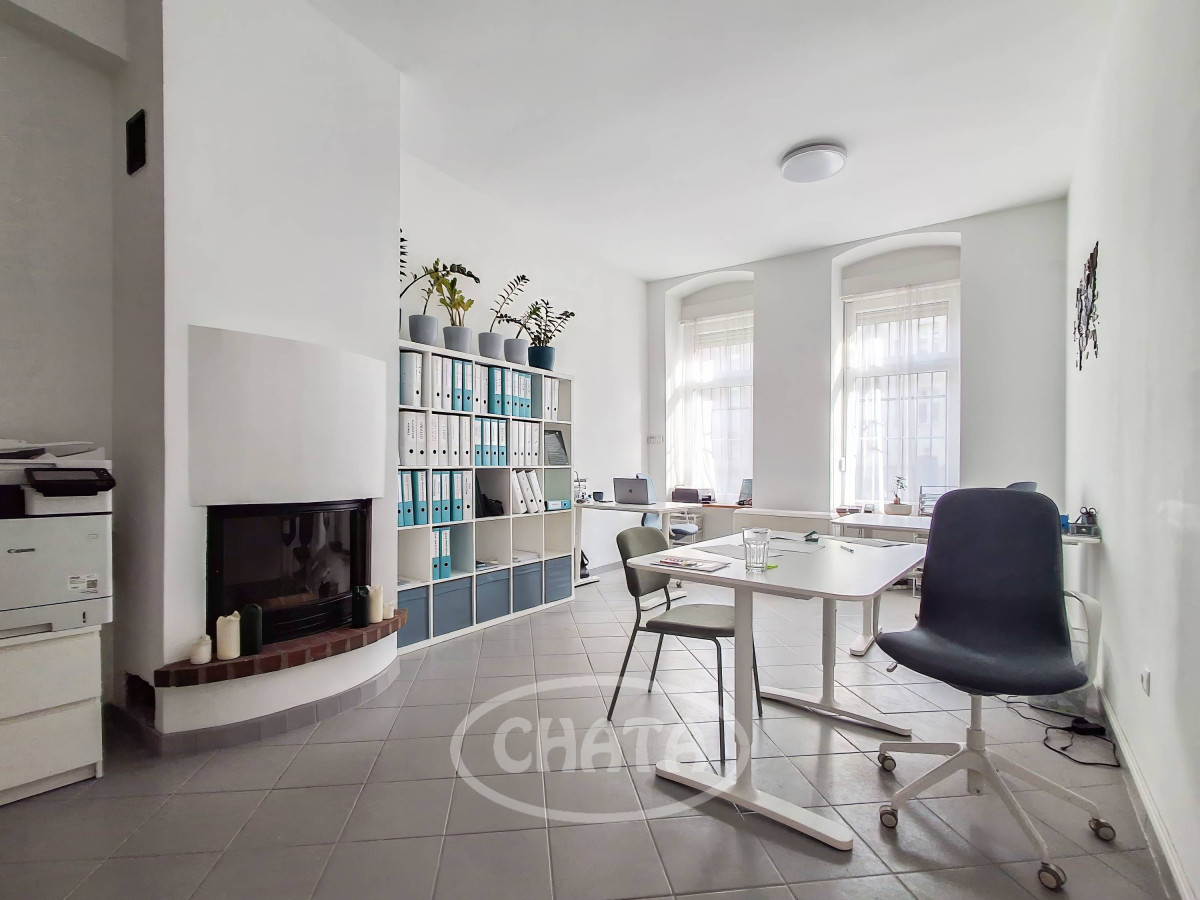 Komercyjny na wynajem