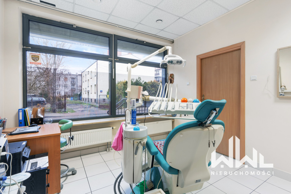 Komercyjny na wynajem