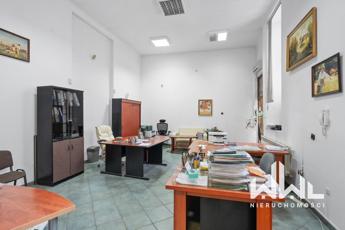 Komercyjny na wynajem