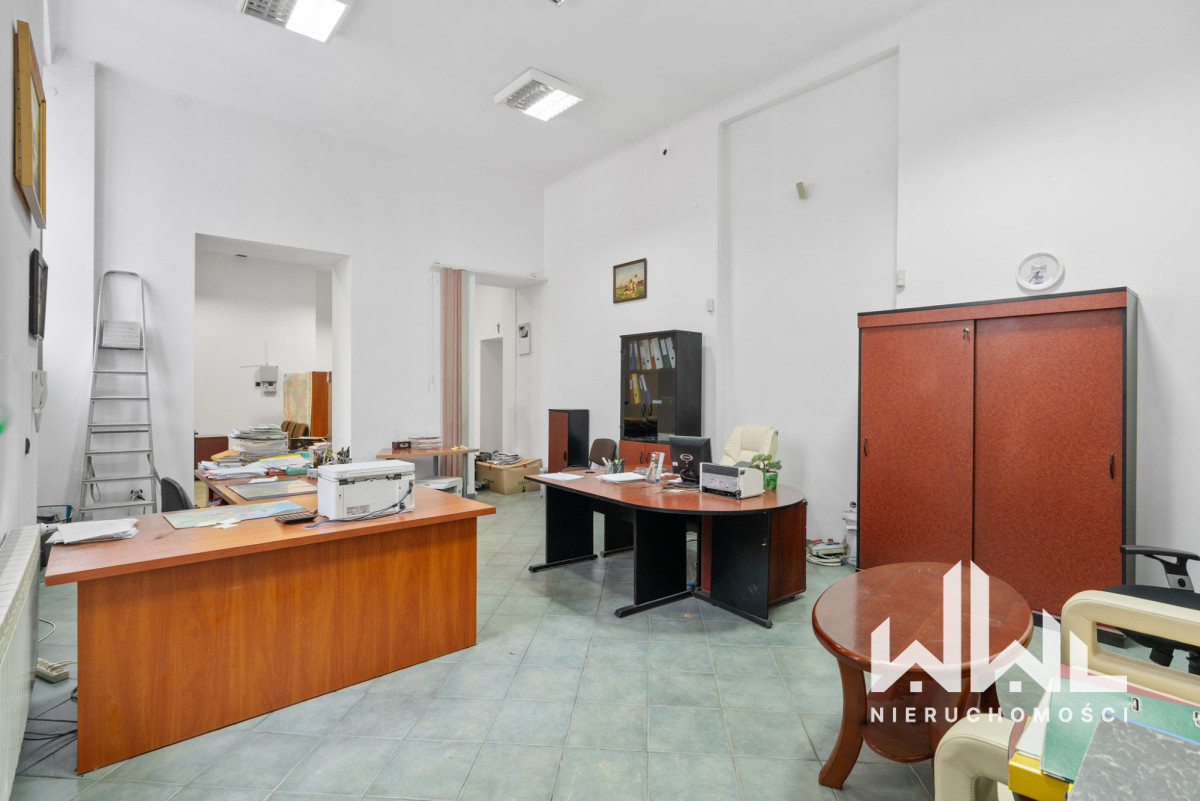 Komercyjny na wynajem