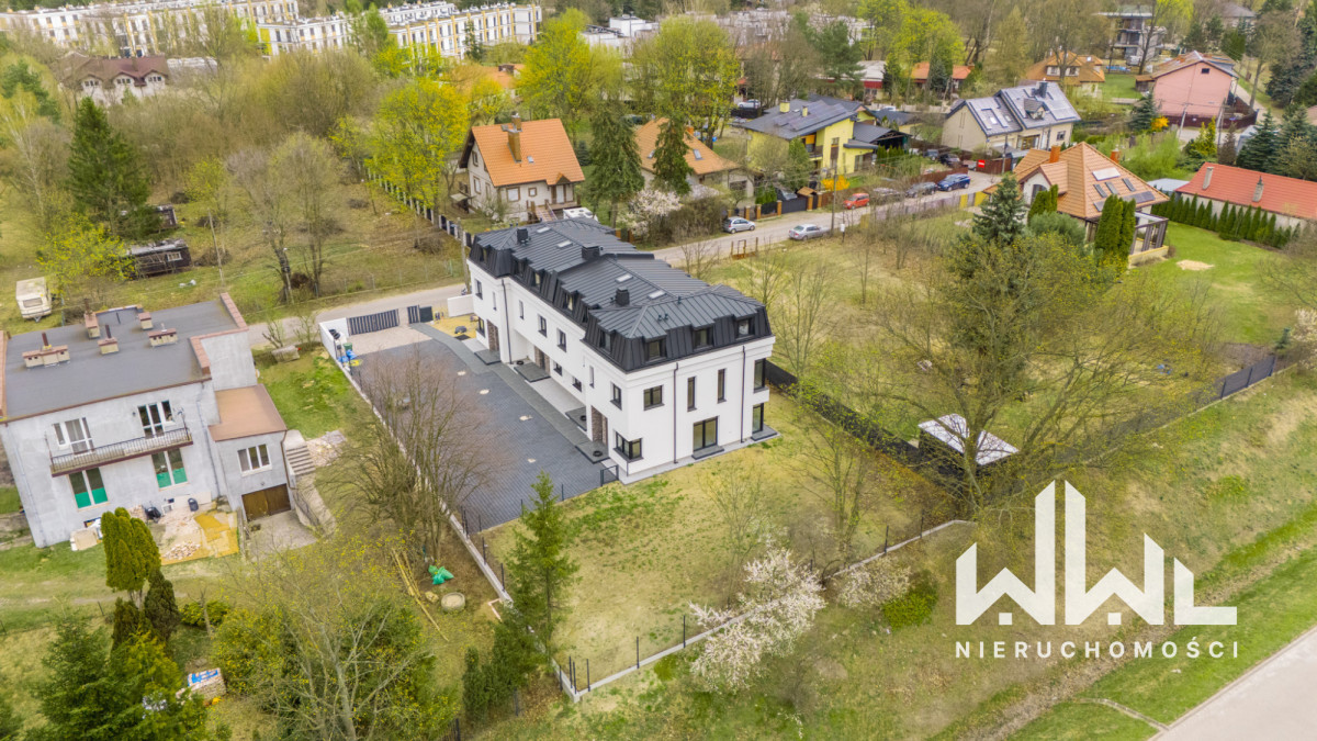 Bliski Wawer*Segment Skrajny z dużym ogródkiem