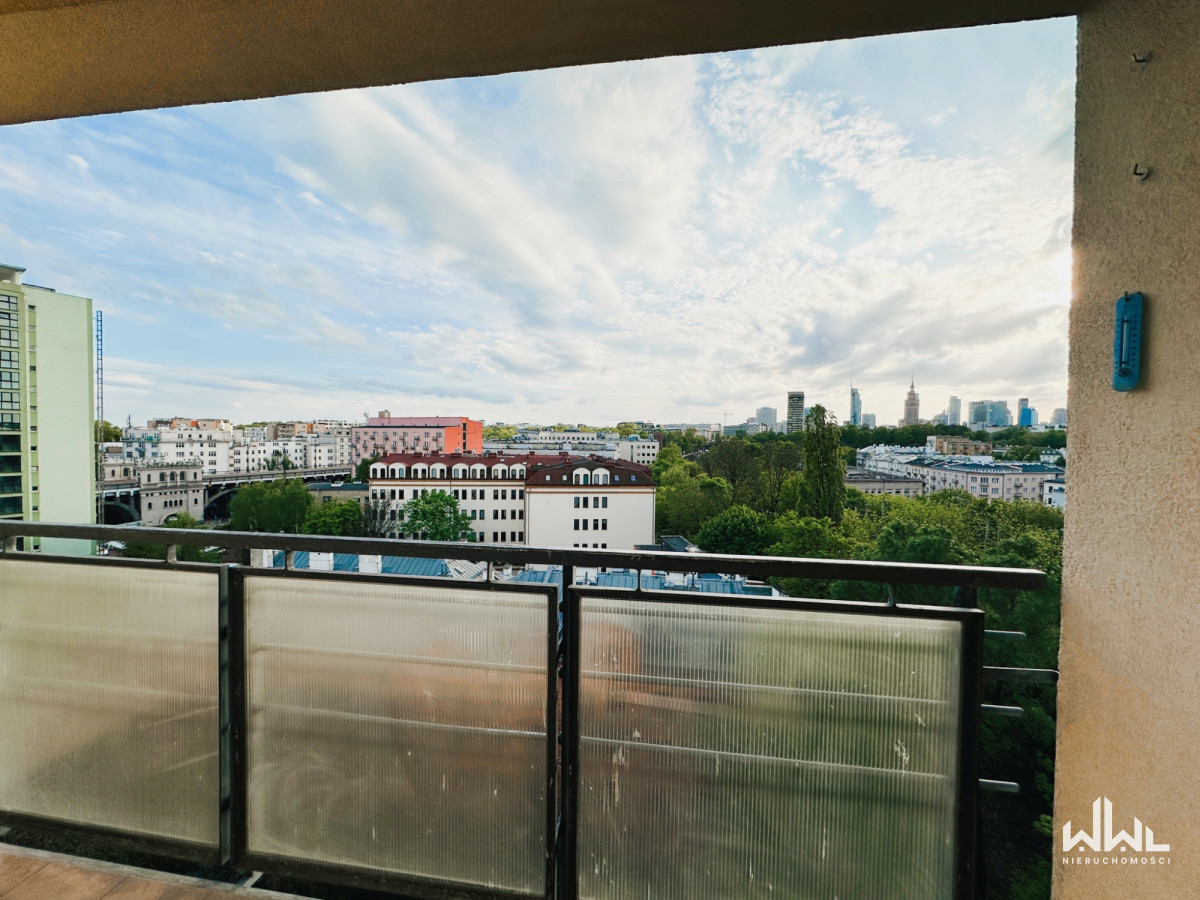 Pokój lub Całe M. Solec po remoncie balkon