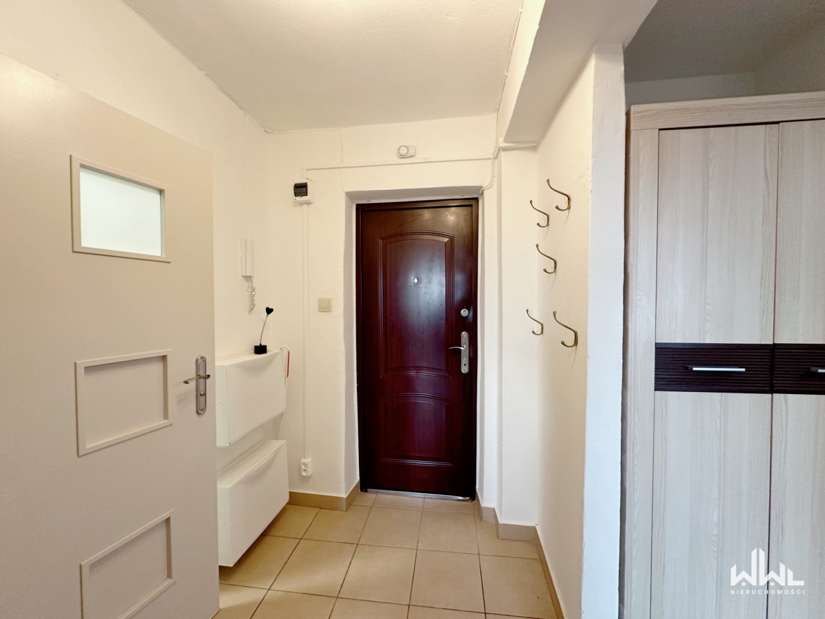 Pokój lub Całe M. Solec po remoncie balkon