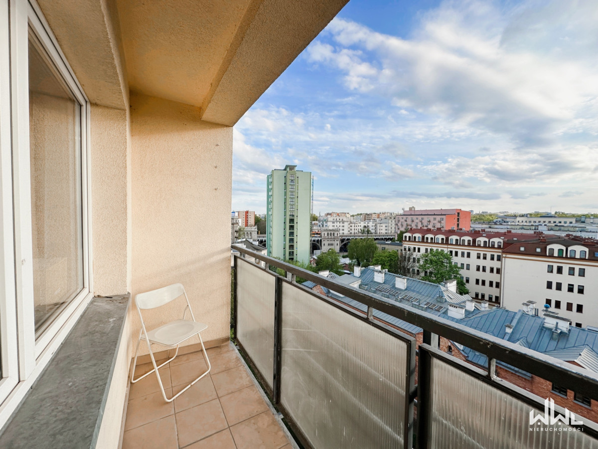 Pokój lub Całe M. Solec po remoncie balkon