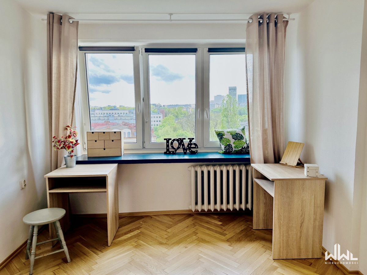 Pokój lub Całe M. Solec po remoncie balkon