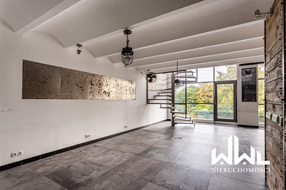 Luksusowy dwupoziomowy loft premium