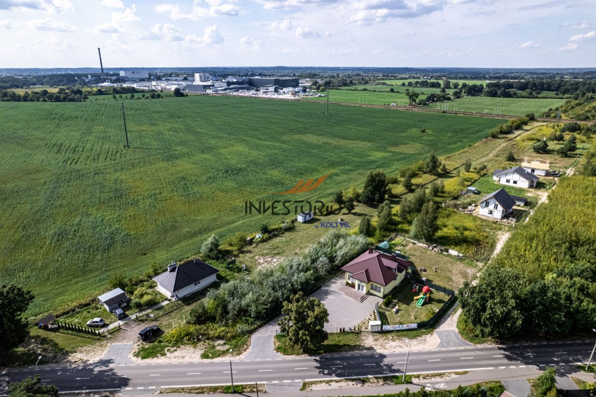 Działka na sprzedaż