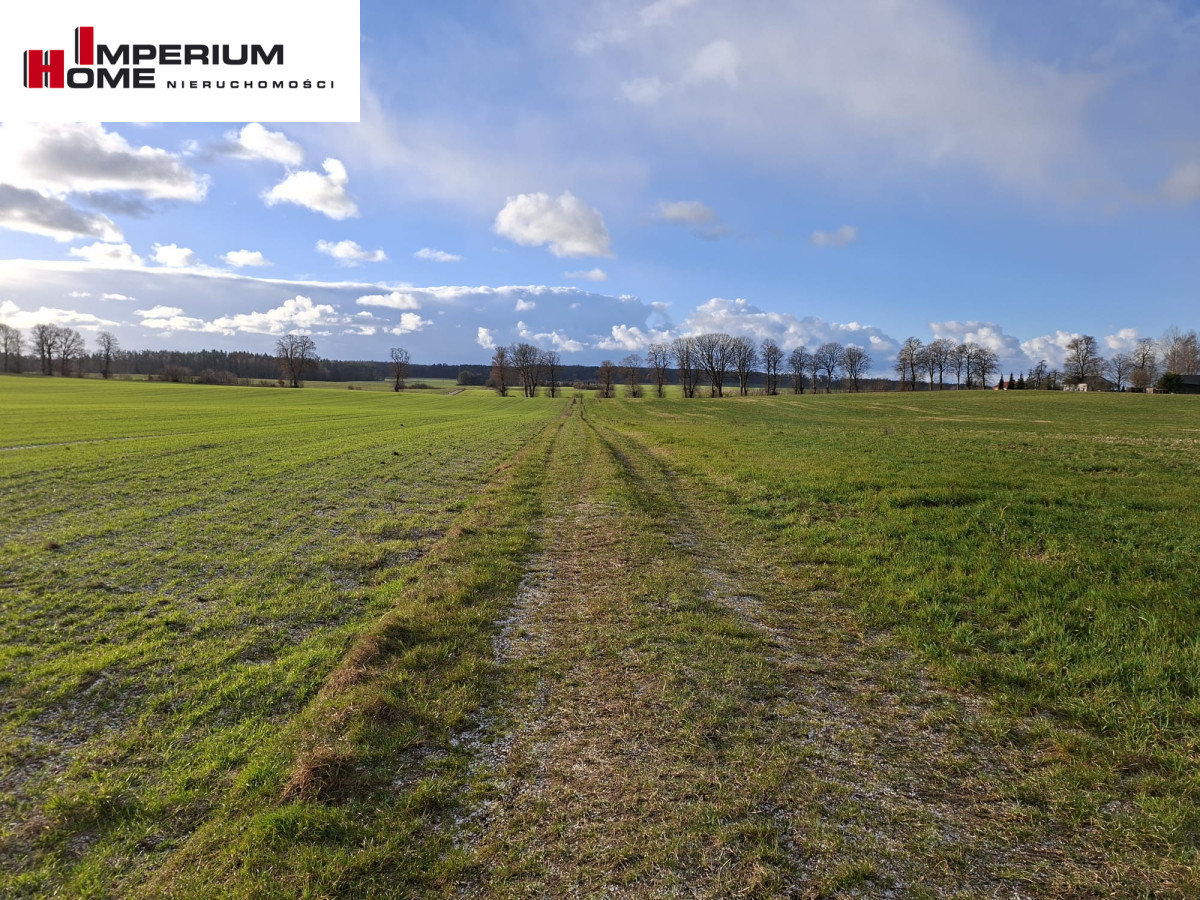 Działka na sprzedaż