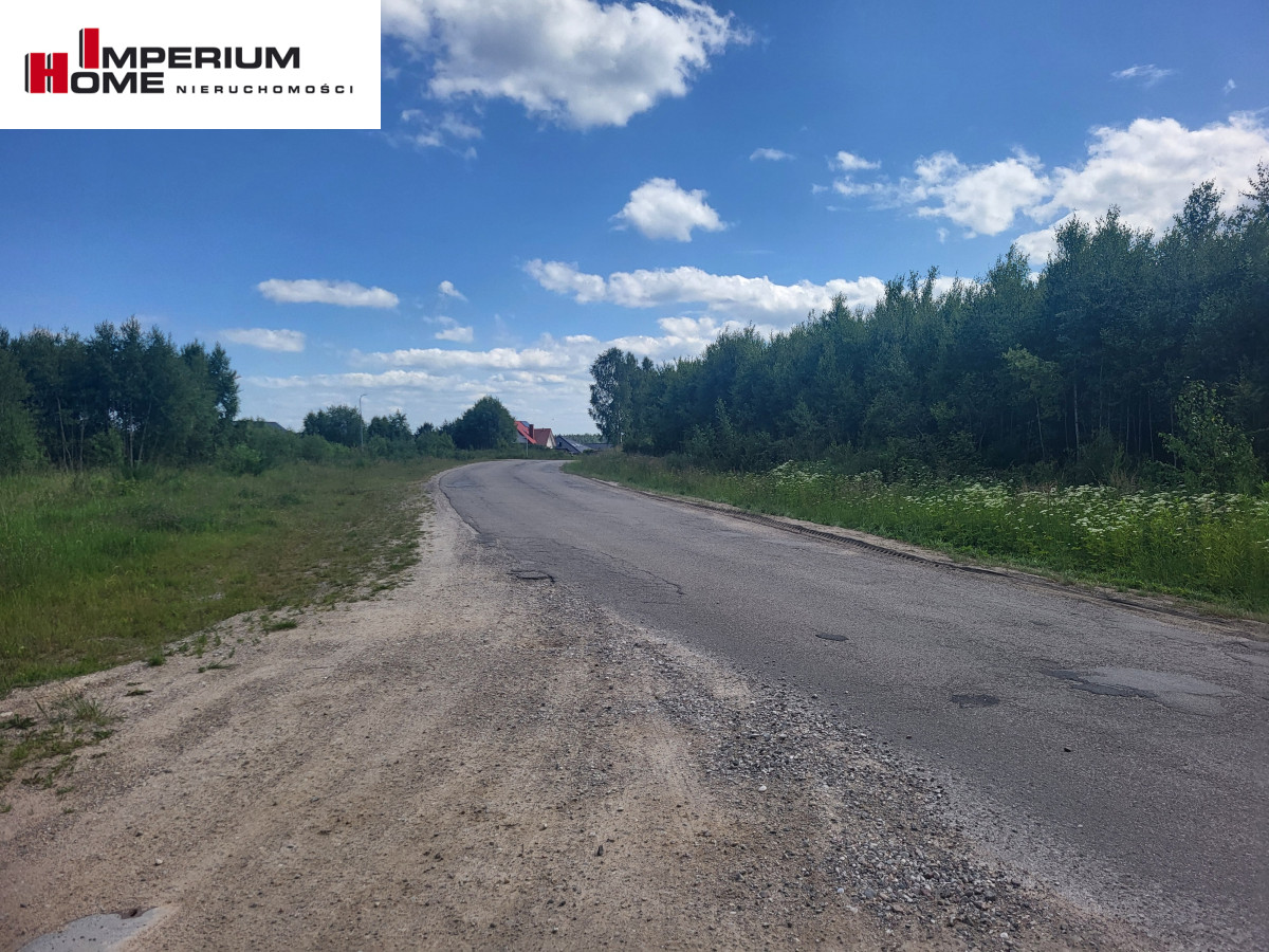 Działka na sprzedaż