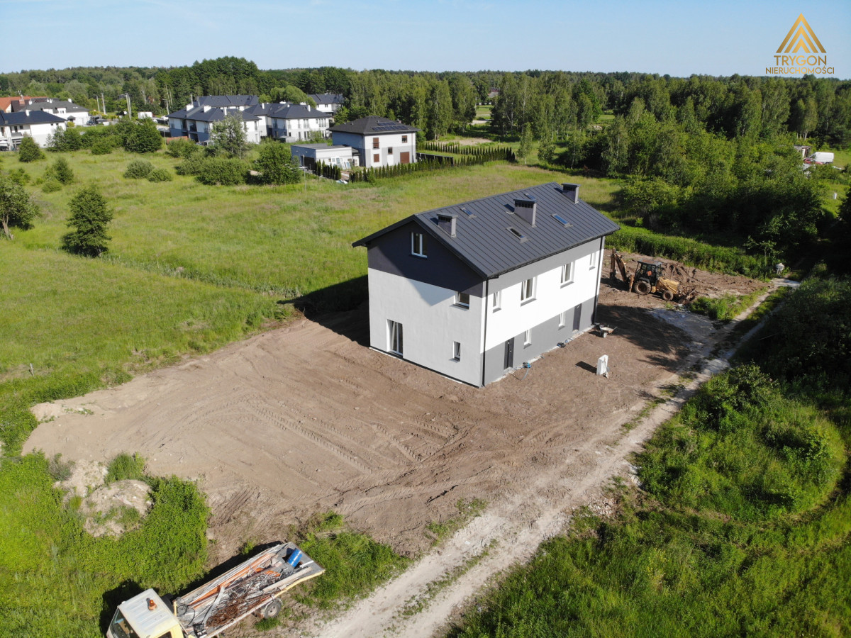 Semi-detached house - lots of privacy