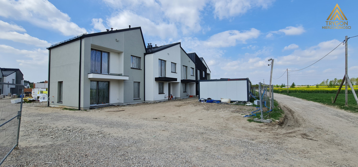 A modern housing estate, 25 minutes by car to the